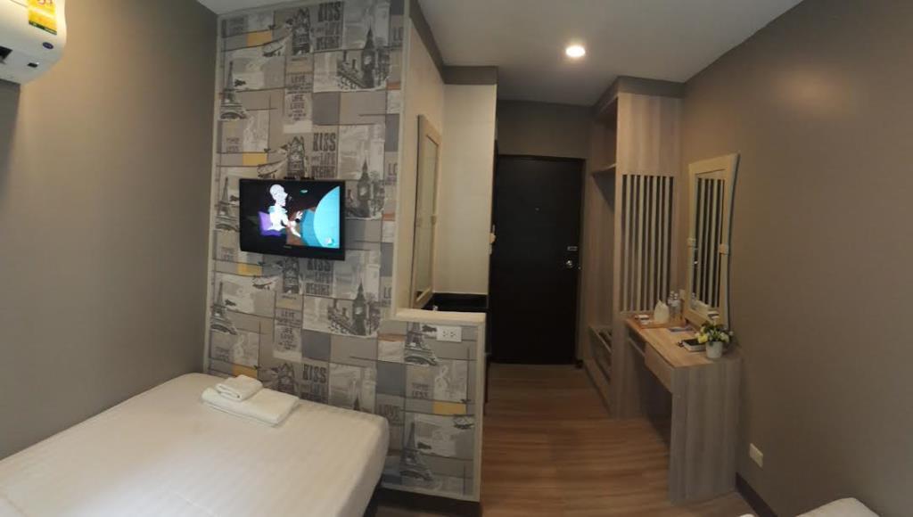 Ywca Hotel Бангкок Экстерьер фото